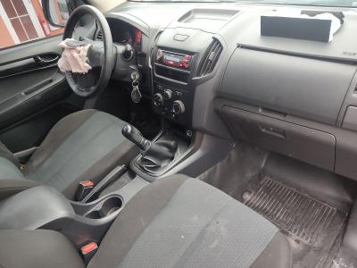 D-MAX CIFT KABIN KAMYONET 1.9 4x2 V-GO 6M T
