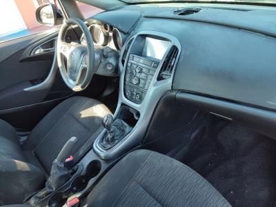 ASTRA SEDAN 1.3 CDTI 95 EDITION