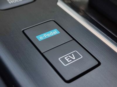 QASHQAI E-POWER 190 PLATINUM PREMIUM