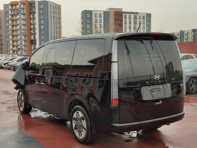 STARIA ELITE 2.2 CRDI 177 8AT 4x4