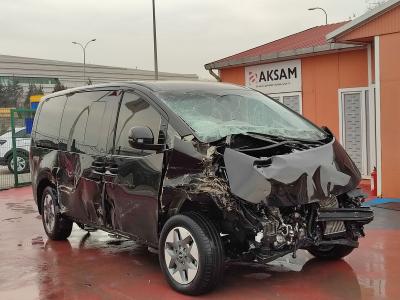 STARIA ELITE 2.2 CRDI 177 8AT 4x4