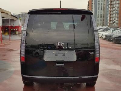 STARIA ELITE 2.2 CRDI 177 8AT 4x4