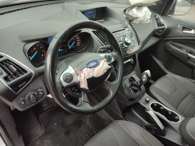 KUGA SELECTIVE 1.6 ECOBOOST 180 4WD A/T