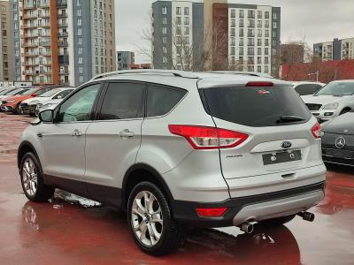KUGA SELECTIVE 1.6 ECOBOOST 180 4WD A/T