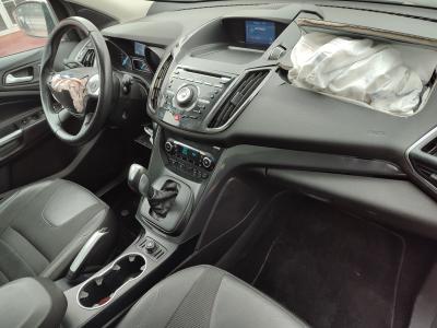 KUGA SELECTIVE 1.6 ECOBOOST 180 4WD A/T