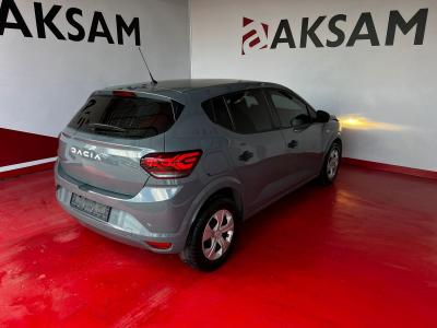 SANDERO STEPWAY ESSENTIAL TCE 90 CVT