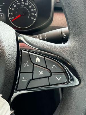 SANDERO STEPWAY ESSENTIAL TCE 90 CVT