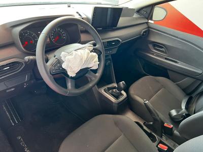 SANDERO STEPWAY ESSENTIAL TCE 90 CVT