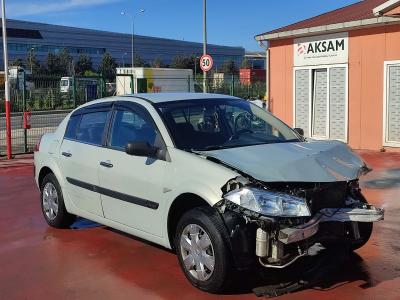 MEGANE II SEDAN AUTHENTIQUE 1.6 16V