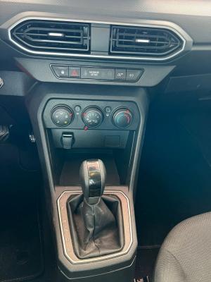 SANDERO STEPWAY ESSENTIAL TCE 90 CVT