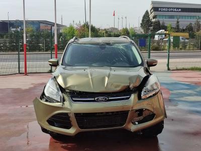 KUGA TITANIUM 1.6 ECOBOOST 180 4WD A/T
