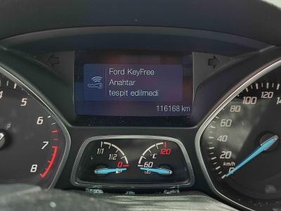 KUGA TITANIUM 1.6 ECOBOOST 180 4WD A/T