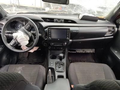 HILUX 2.4 D-4D 150 4x4 INVINCIBLE A/T