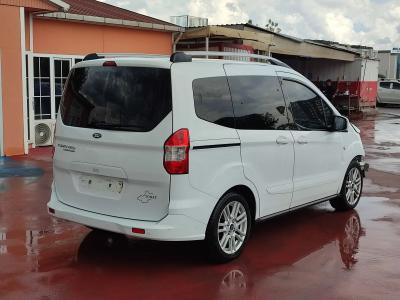 TOURNEO COURIER JOURNEY 1.5 TDCI 100 E6.2 TIT
