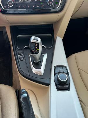 320i ED 170 SEDAN