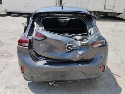 CORSA 1.2 100 AT8 EDITION