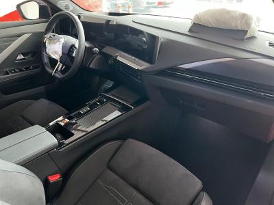ASTRA HB 1.2 AT8 130 ULTİMATE