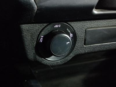 D-MAX CIFT KABIN KAMYONET 1.9 4X4 V-LIFE MT