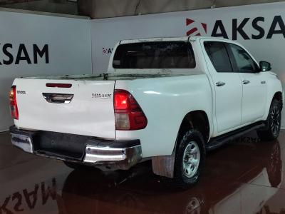 HILUX 2.4 D-4D 150 4x4 ADVENTURE