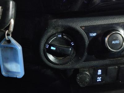 HILUX 2.4 D-4D 150 4x4 ADVENTURE