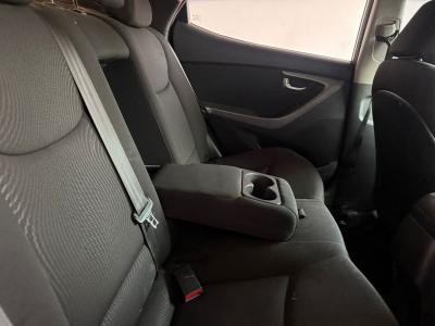 ELANTRA 1.6 CRDI STYLE DESIGN PACK OV