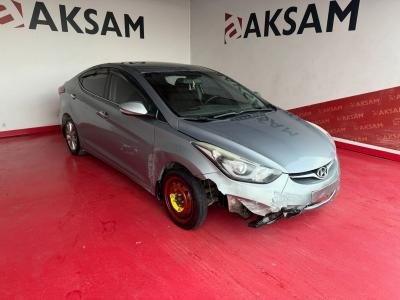 ELANTRA 1.6 CRDI STYLE DESIGN PACK OV