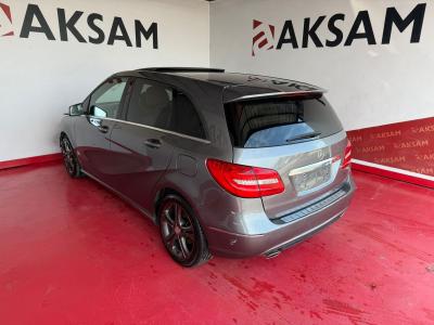 B 200 BLUEFFICIENY 1.6 SPORT