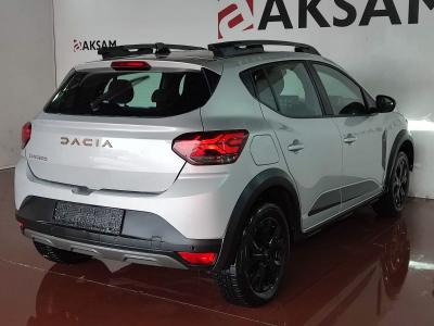 SANDERO STEPWAY EXTREME TCE 90 CVT