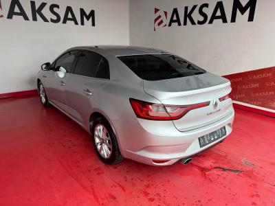 MEGANE SEDAN TOUCH 1.5 BLUEDCI EDC