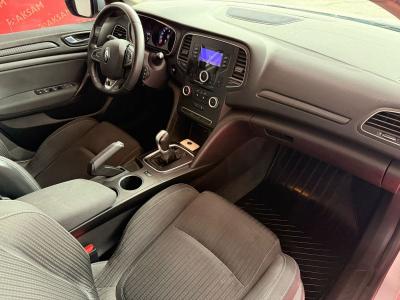 MEGANE SEDAN TOUCH 1.5 BLUEDCI EDC