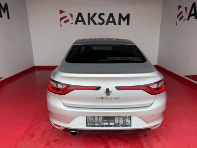 MEGANE SEDAN TOUCH 1.5 BLUEDCI EDC