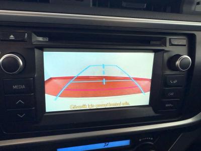 AURIS 1.6 TOUCH