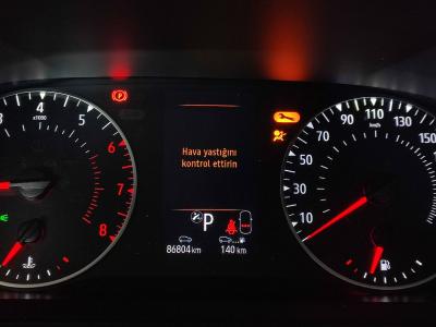 MEGANE SEDAN JOY 1.3 TCE EDC 140 FAZ2