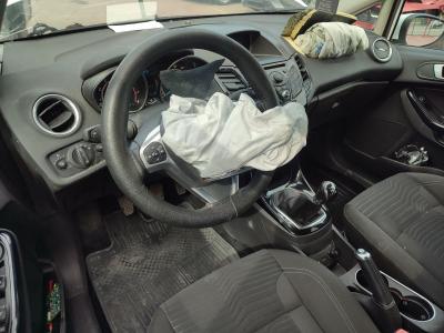 FIESTA TITANIUM 5K 1.4i 96