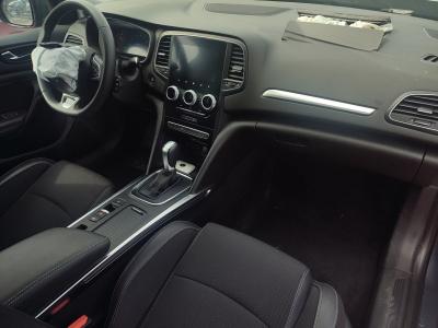 MEGANE SEDAN ICON 1.3 TCE EDC 140 FAZ2