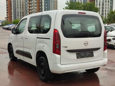 COMBO ESSENTIA 1.5 102 DIZEL MT5