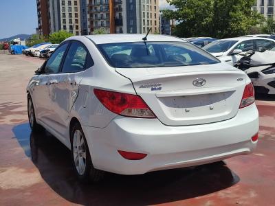 ACCENT BLUE 1.6 CRDI MODE PLUS DCT