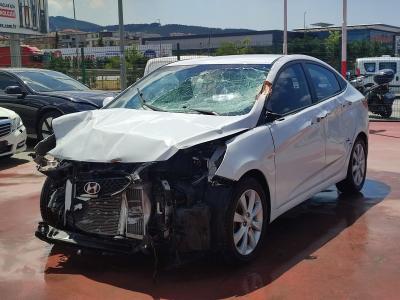 ACCENT BLUE 1.6 CRDI MODE PLUS DCT