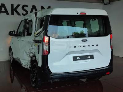 TOURNEO COURIER 1.5 D 100 DELUXE