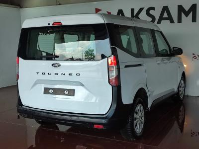 TOURNEO COURIER 1.5 D 100 DELUXE