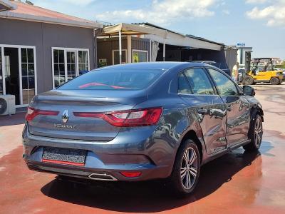 MEGANE SEDAN TOUCH 1.3 TCE EDC 140 FAZ2