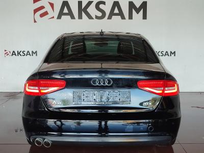 A4 SEDAN 2.0 TDI