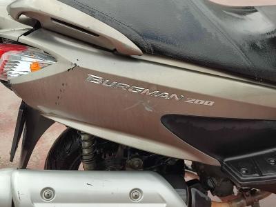 BURGMAN 200