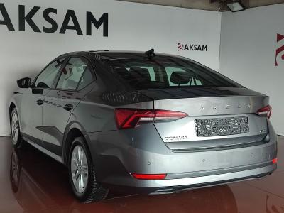 OCTAVIA ELITE 1.0 TSI e-TEC 110 DSG