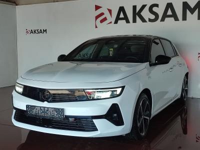 ASTRA  HB 1.2 AT8 130 GS
