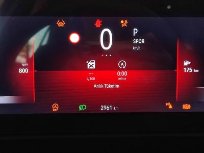ASTRA  HB 1.2 AT8 130 GS