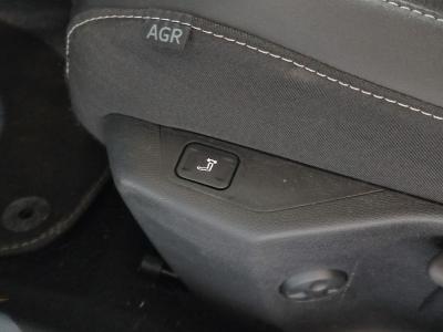 ASTRA  HB 1.2 AT8 130 GS