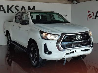 HILUX 2.4 D-4D 150 4x4 ADVENTURE