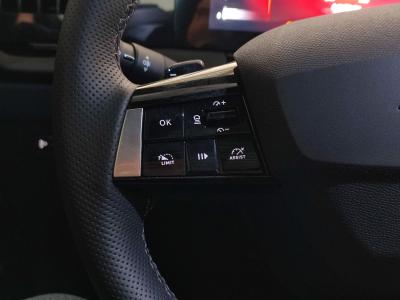 ASTRA  HB 1.2 AT8 130 GS
