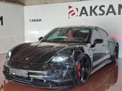 TAYCAN 4S (571)